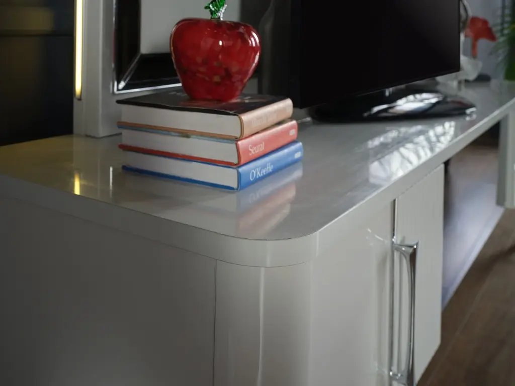 ARENA TV SEHPASI/PORSELEN BEYAZ