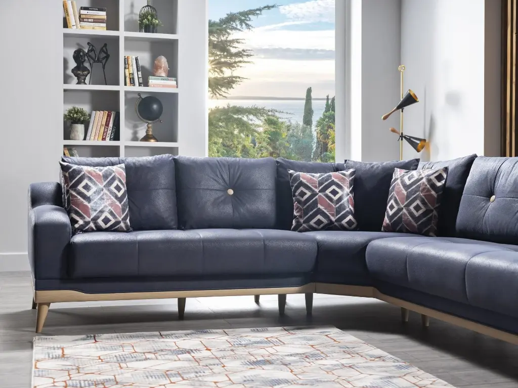 ESTILO X A.CVZ KOSE K2K3PAR TK 5B-JERRY LACIVERT DUZ//CAPRICE FOLYO DUZ/JERRY FUME-KREM-LAC-PUDRA-GULKU ANA/JERRY FUME-KREM-LAC-PUDR